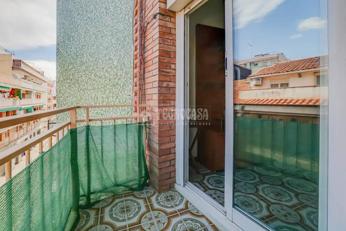 Terraza de Piso en venta en Ripollet con Aire acondicionado y Balcón