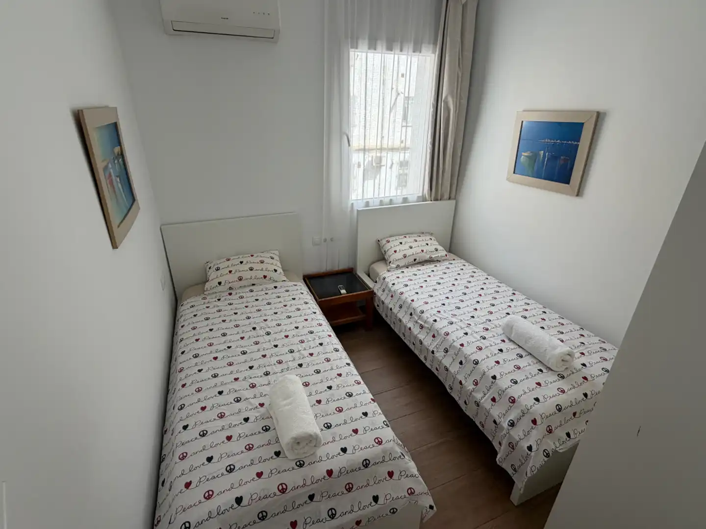 Habitación de Piso de alquiler en Málaga con Aire acondicionado, Calefacción y Amueblado