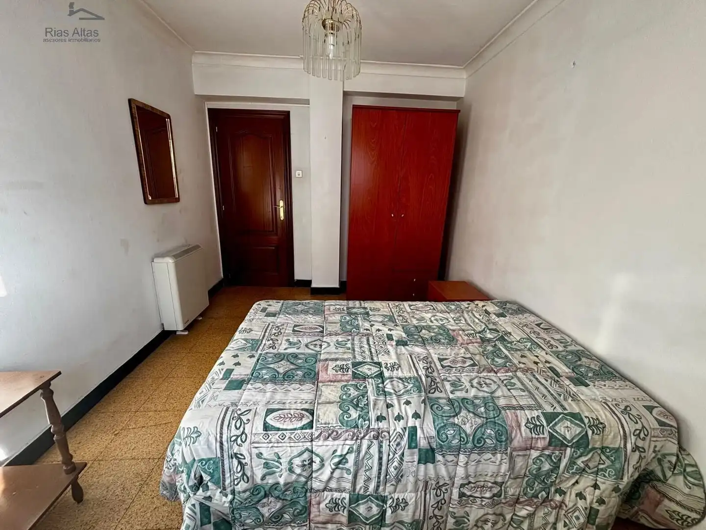 Habitación de Piso de alquiler en A Coruña Capital  con Calefacción y Amueblado
