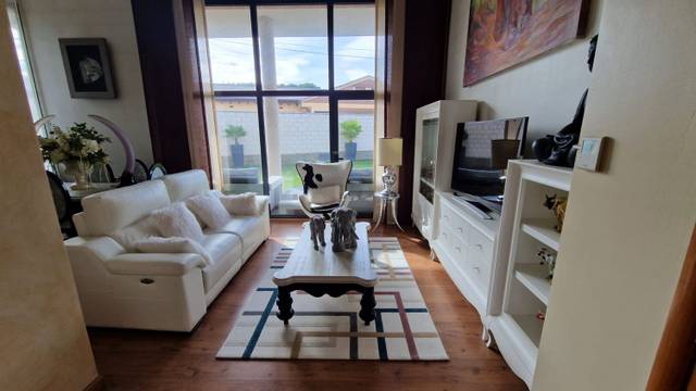 Casa-chalet en Venta en Cuadros