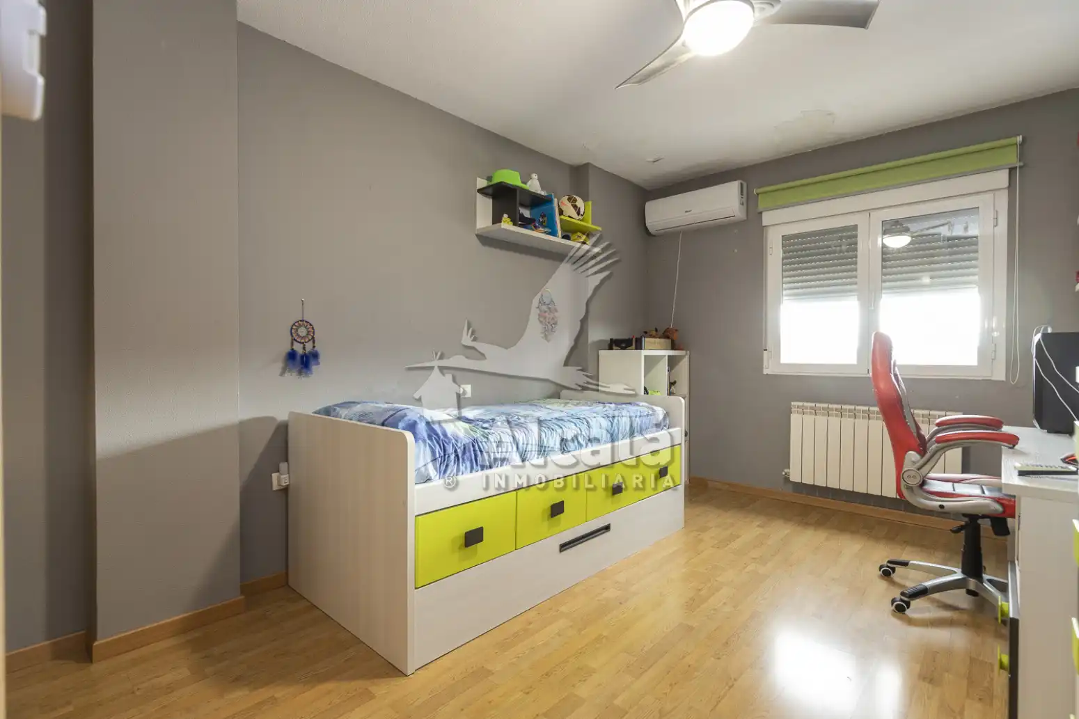 Habitación de Casa adosada en venta en Valdeavero con Aire acondicionado, Calefacción y Jardín privado