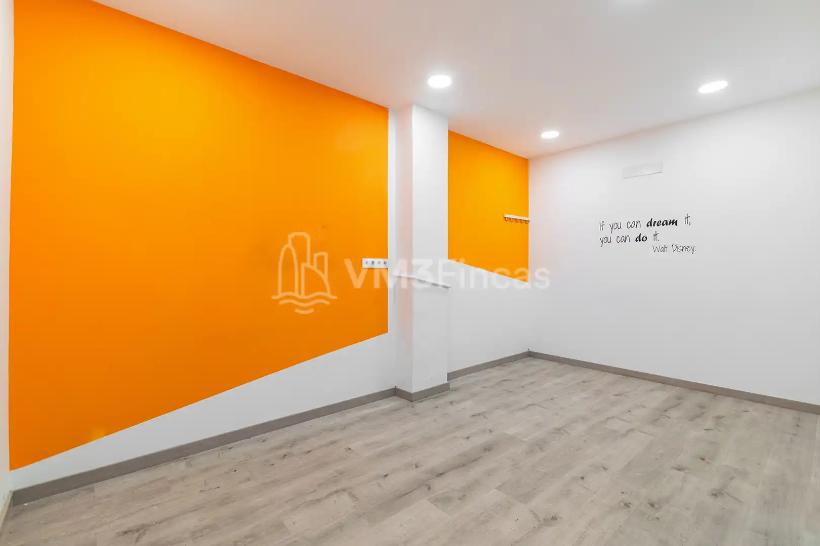 Büro zur Miete in Barcelona mit Klimaanlage und Heizung