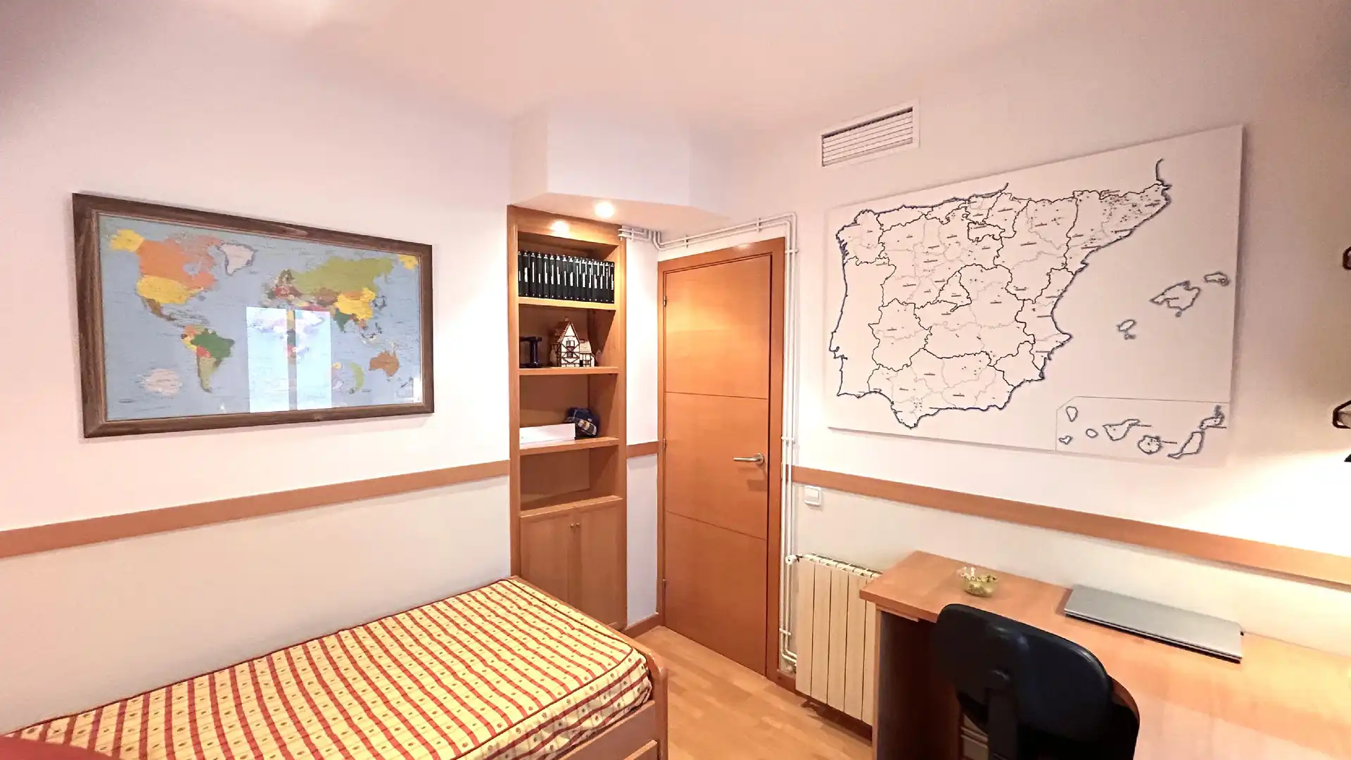 Habitación de Piso en venta en Sant Boi de Llobregat con Aire acondicionado, Calefacción y Balcón