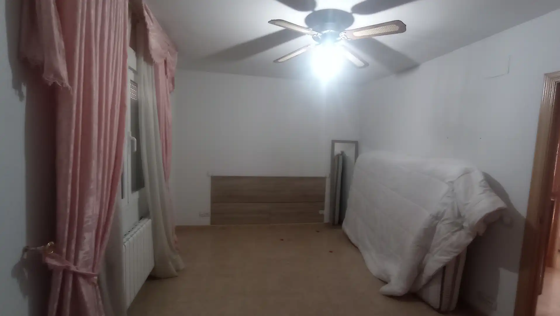 Bedroom of Detached homes for sale in Pozuelo de Calatrava  with Air Conditioner, Heating and Private garden