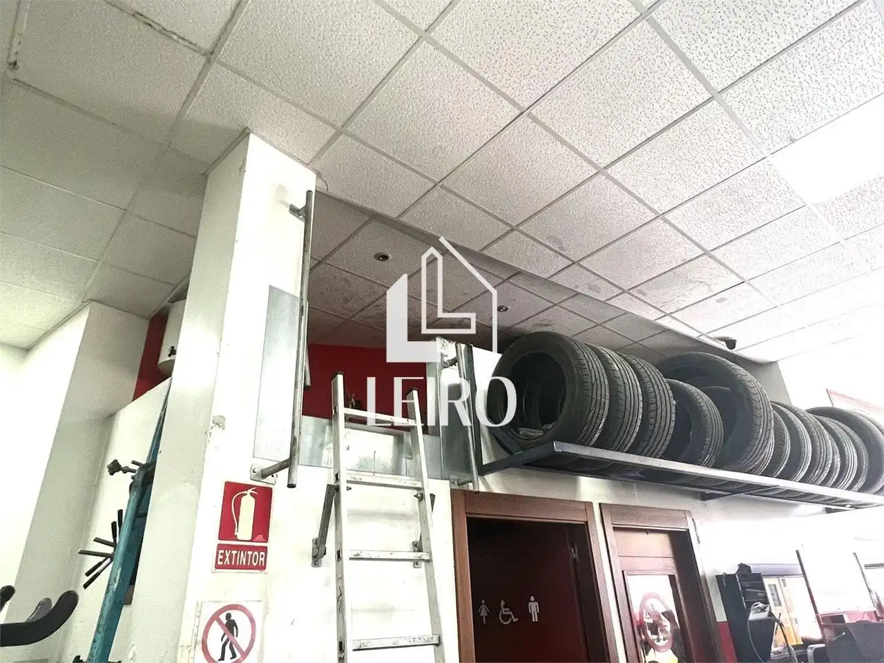 Local comercial en venda a Vilagarcía, imagen 8