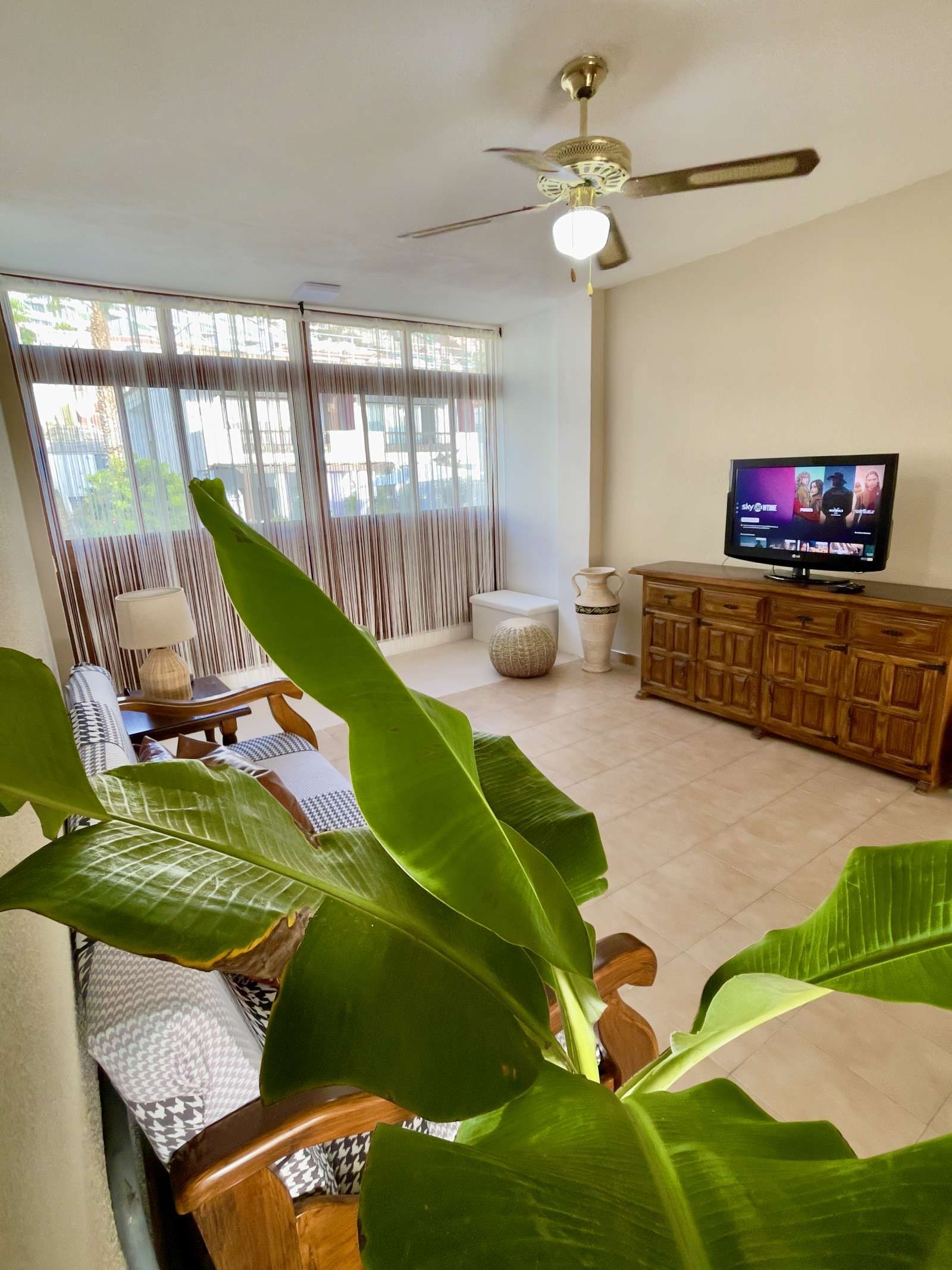 Living room of Apartments for share in Santiago del Teide  with Air Conditioner, Terrace and Furnished