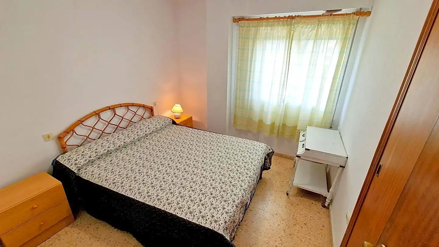 Apartamento de alquiler en De La Rioja, 125, Playa de Gandia