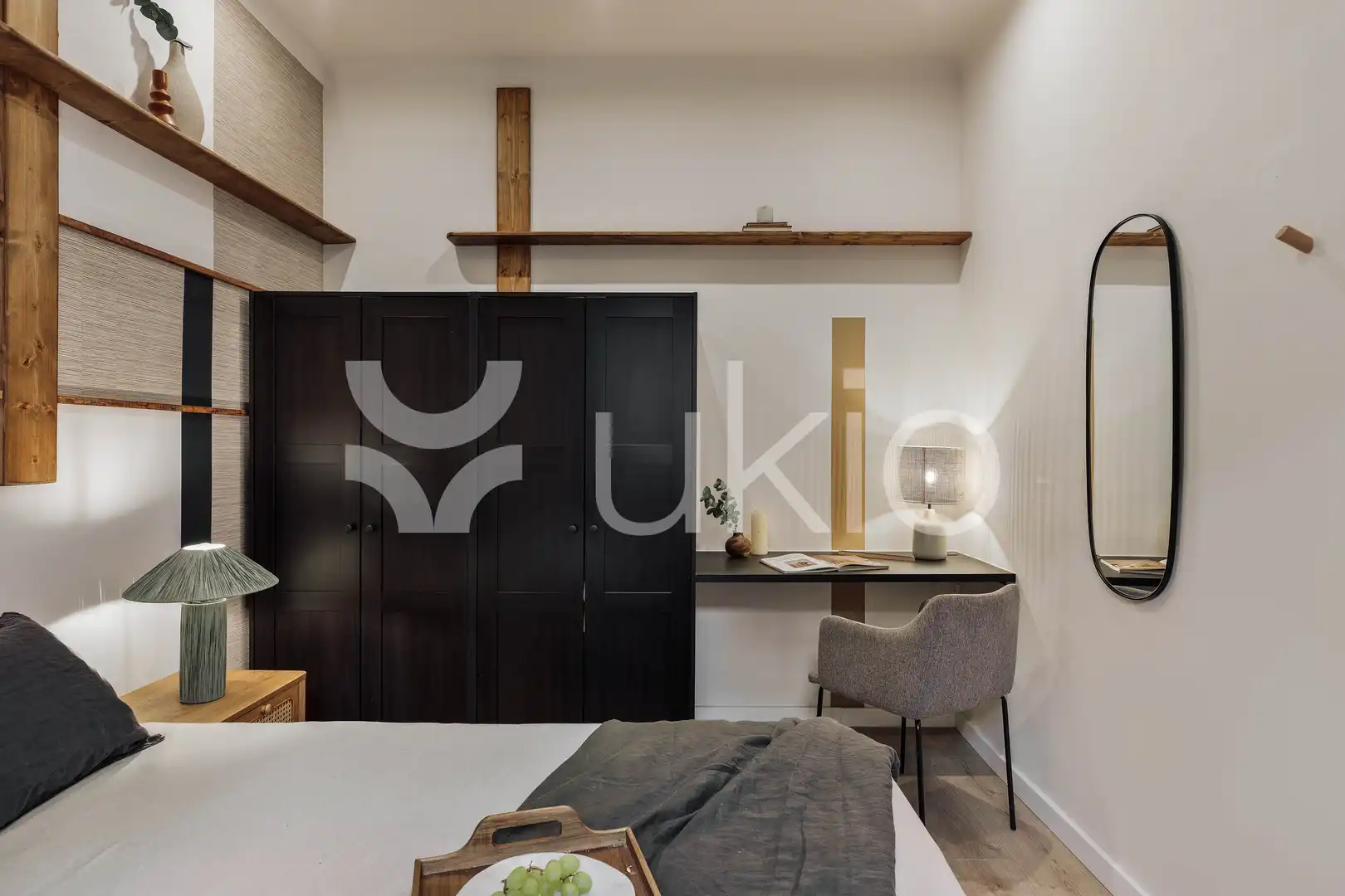 Dormitori de Apartament de lloguer en Barcelona amb Aire condicionat, Calefacció i Terrassa