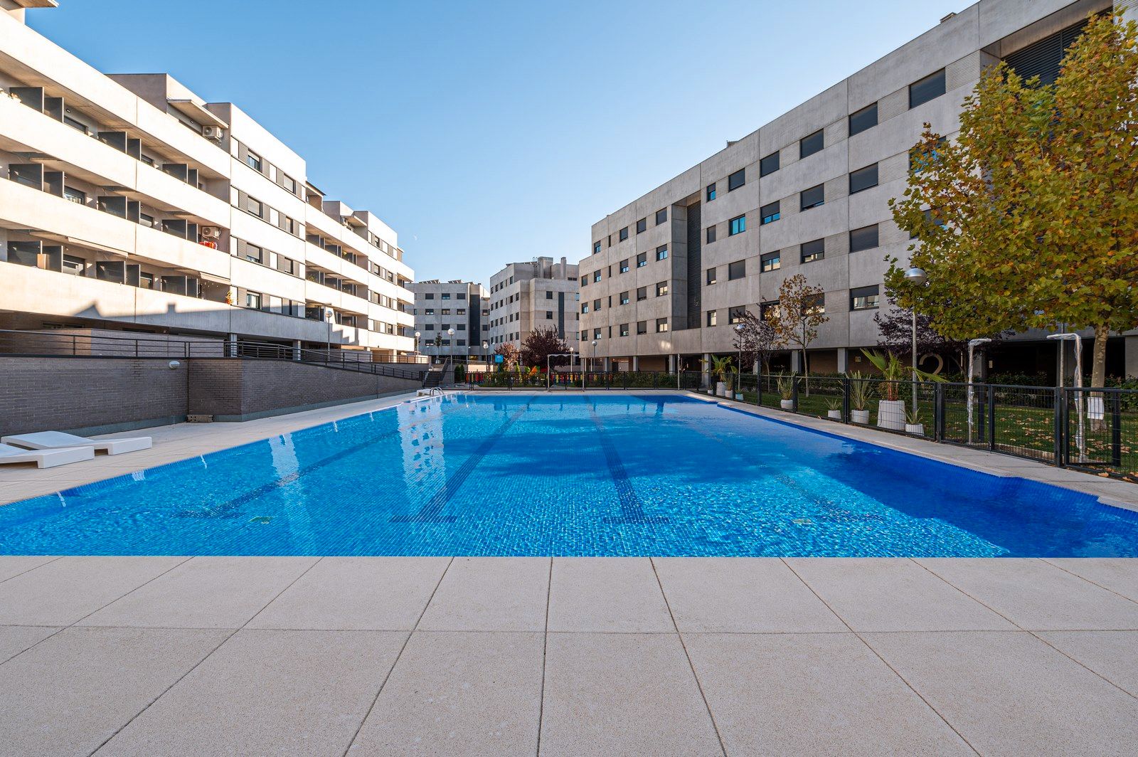 Swimming pool of Flat to rent in Torrejón de Ardoz  with Air Conditioner, Parquet flooring and Terrace