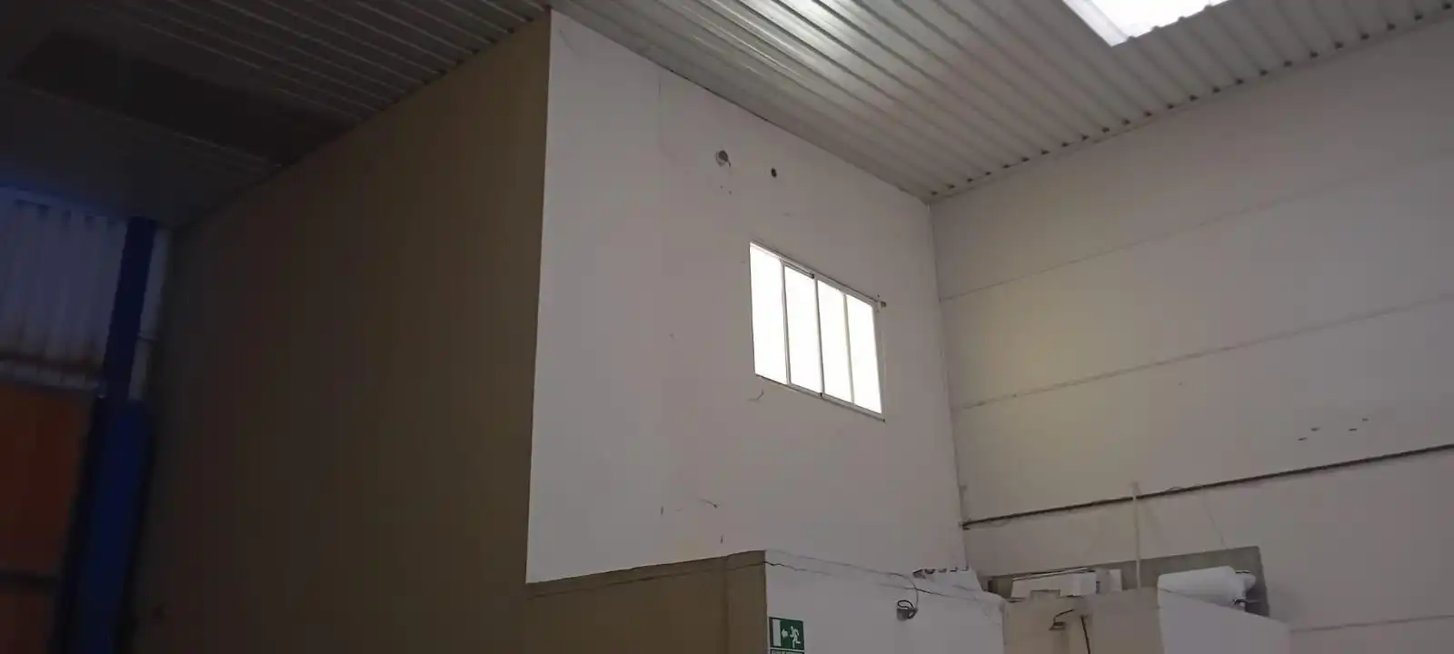 Industrial building to rent in Estación - Cruz Roja, imagen 9