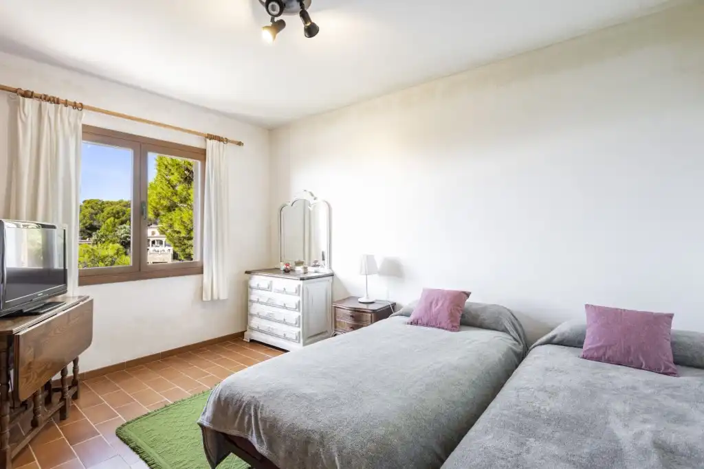 Dormitori de Casa o xalet en venda en Calvià amb Aire condicionat, Jardí privat i Terrassa