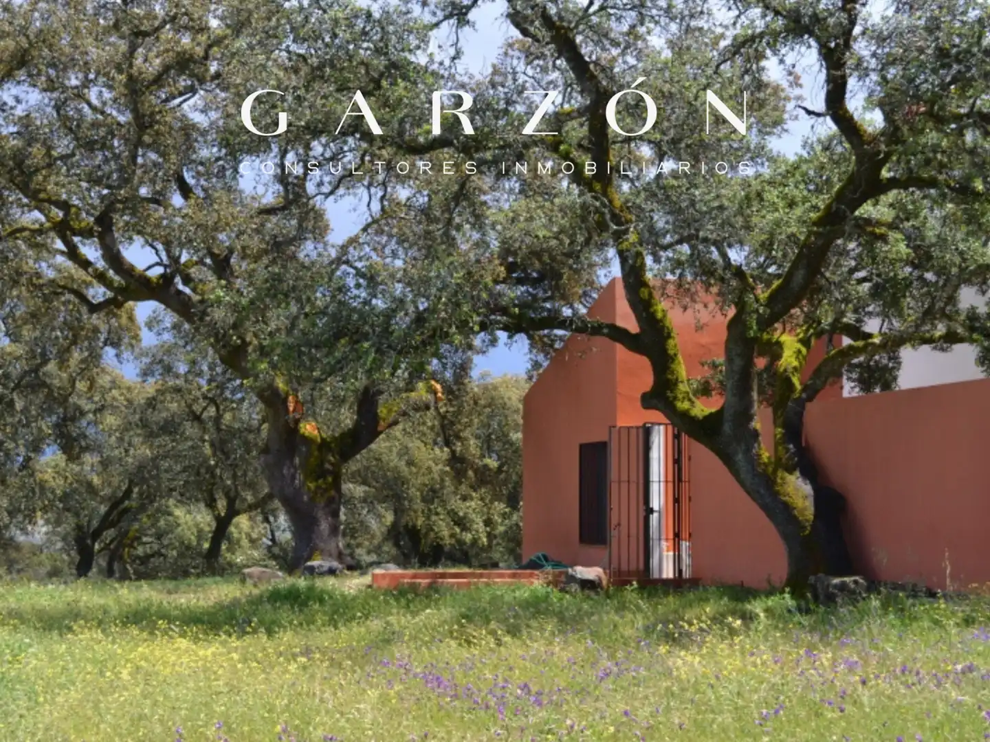 Jardín de Finca rústica en venta en El Castillo de las Guardas con Aire acondicionado, Calefacción y Jardín privado