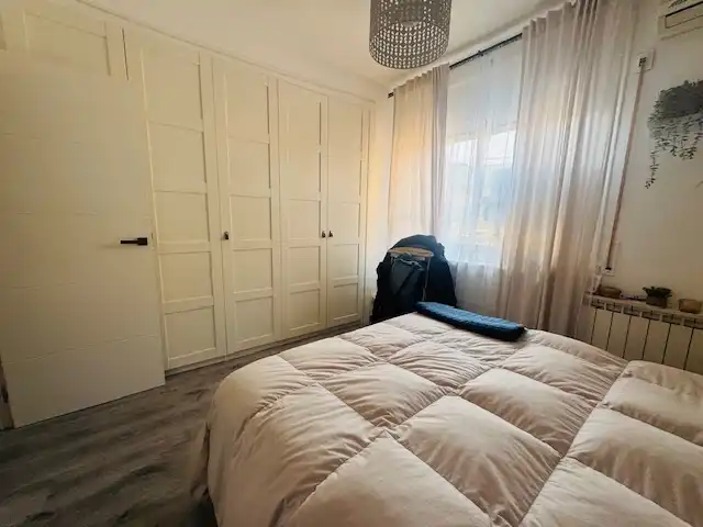 Bedroom of Flat for sale in Barcelona  with Air Conditioner, Heating and Parquet flooring