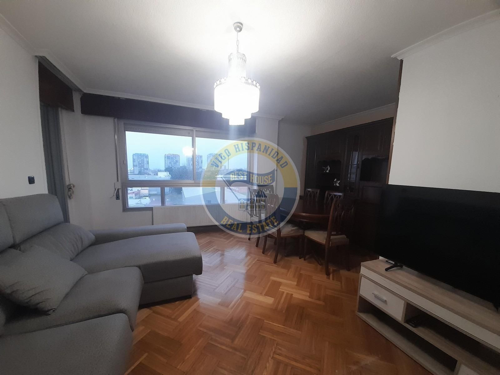 Living room of Flat for sale in Vigo   with Heating, Terrace and Storage room