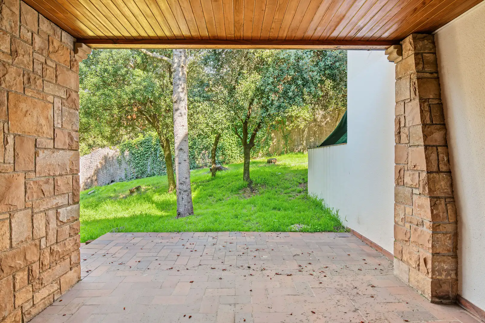 Terrassa de Casa o xalet en venda en Matadepera amb Calefacció, Jardí privat i Traster