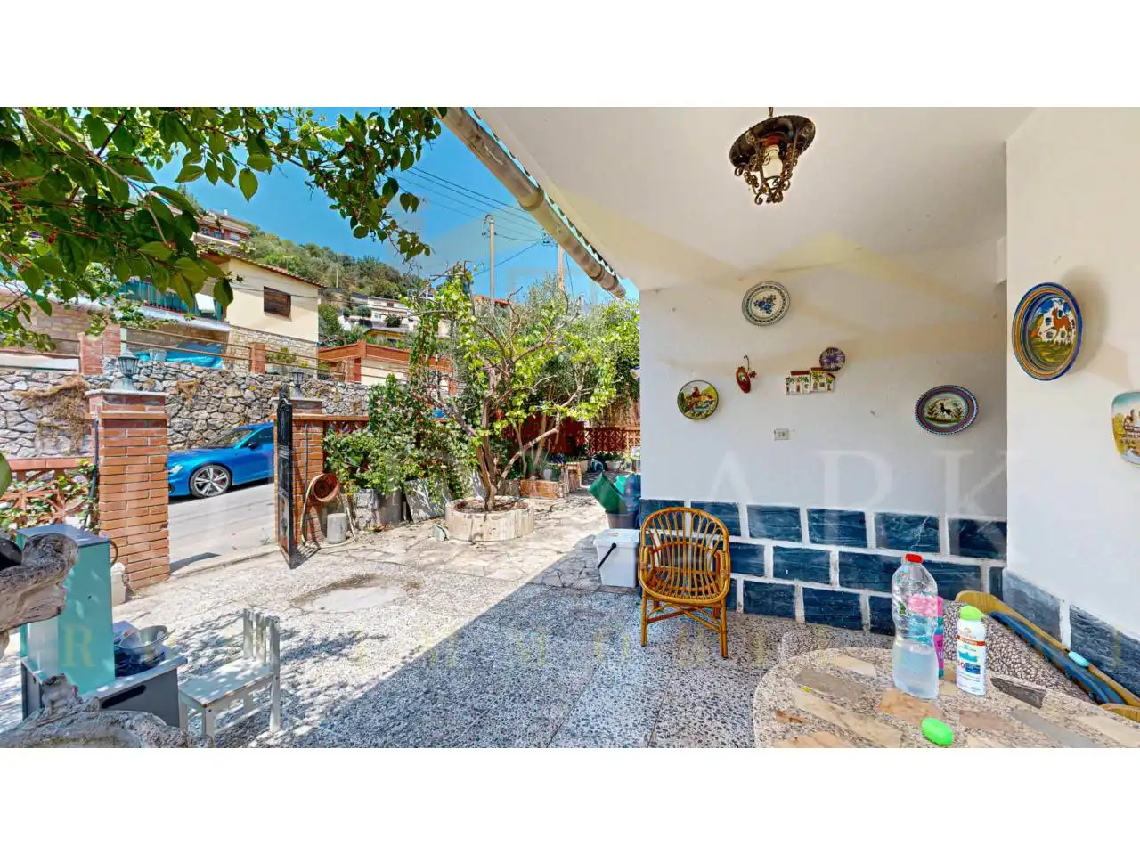 Vista exterior de Casa o xalet en venda en Corbera de Llobregat amb Calefacció, Jardí privat i Terrassa