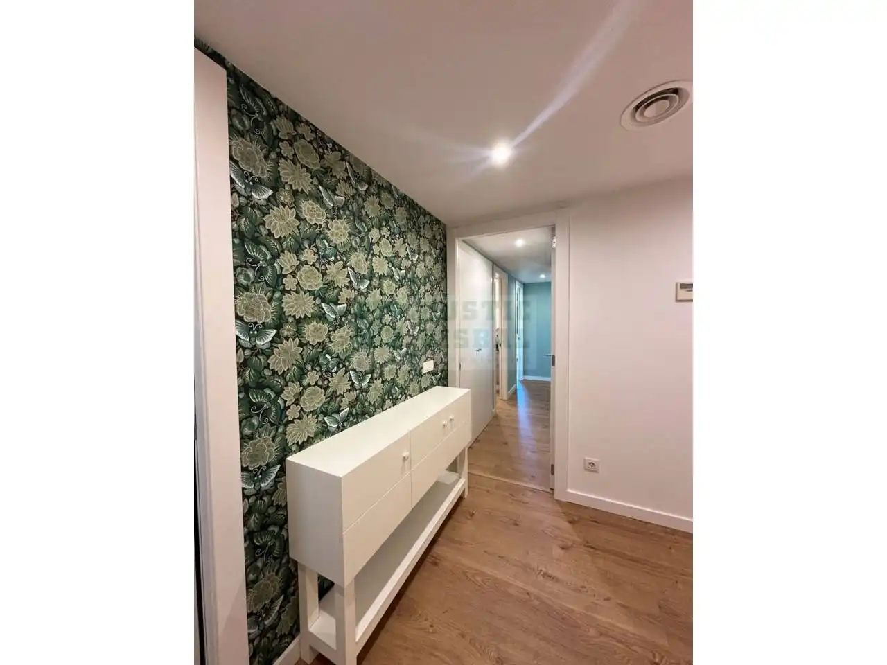 Apartments for rent in Gualta  with Air Conditioner, Heating and Parquet flooring