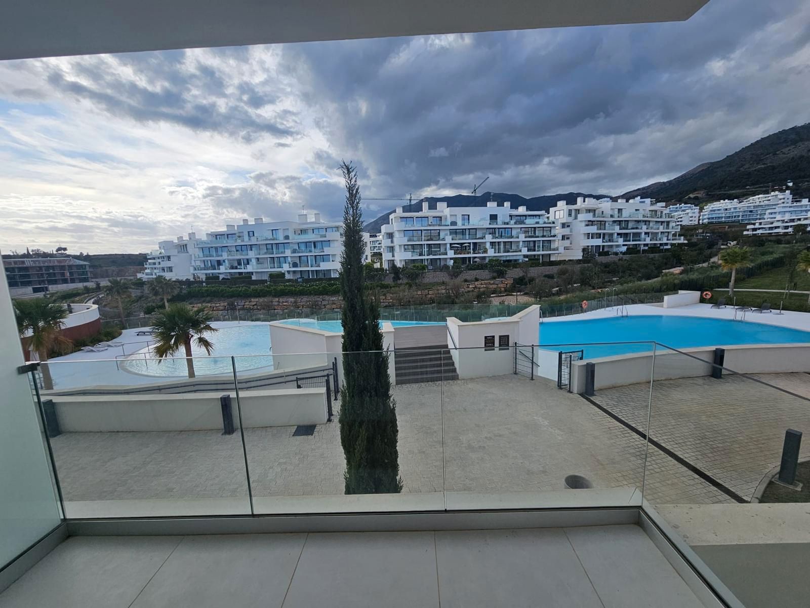 Swimming pool of Apartment to rent in Fuengirola  with Air Conditioner, Terrace and Furnished