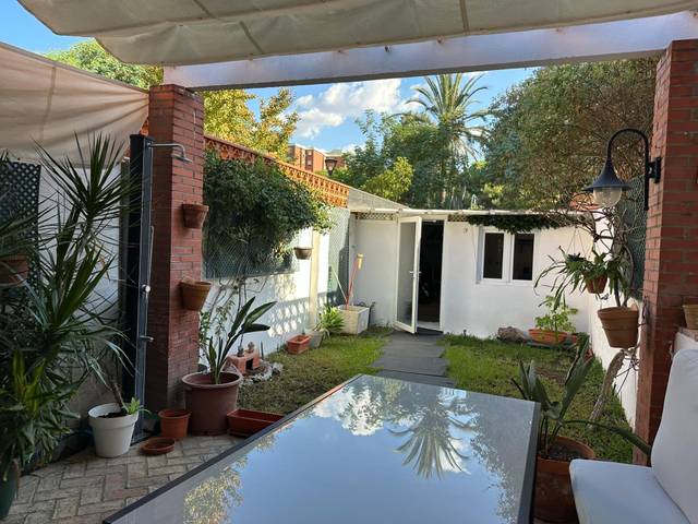 Casa adosada en Venta en Urbadiez - Entrepuentes