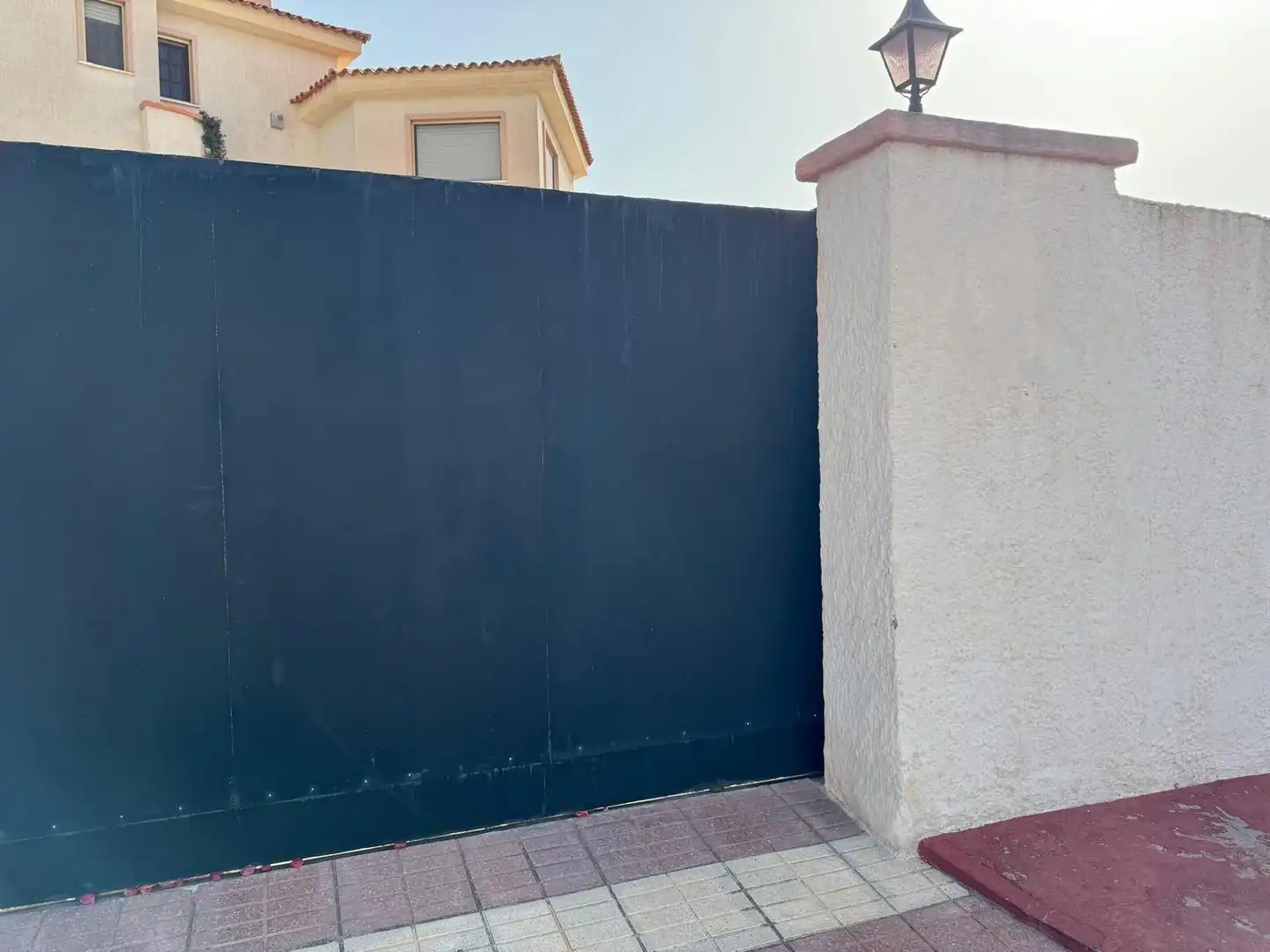 Vista exterior de Casa o xalet en venda en Alicante / Alacant amb Calefacció, Jardí privat i Terrassa