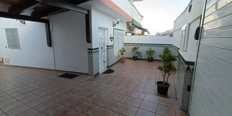 Terraza de Casa adosada en venta en Telde con Terraza, Trastero y Amueblado