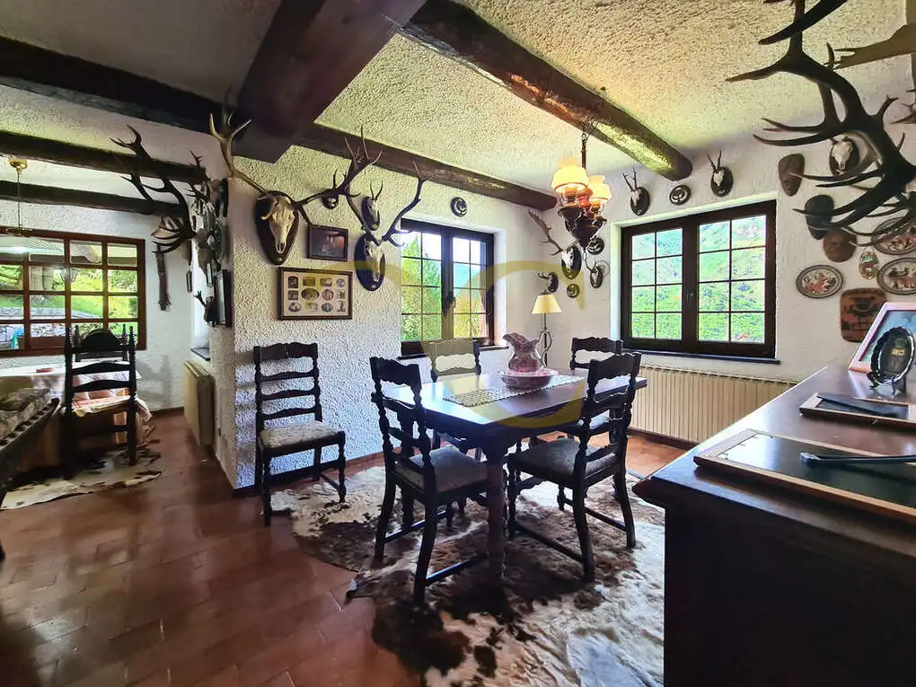 Comedor de Casa o chalet en venta en Caso con Calefacción, Jardín privado y Terraza