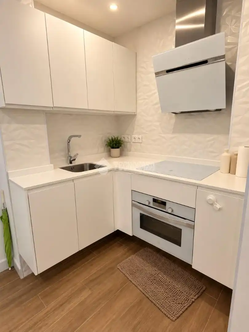 Flat for sale in Conil, imagen 2