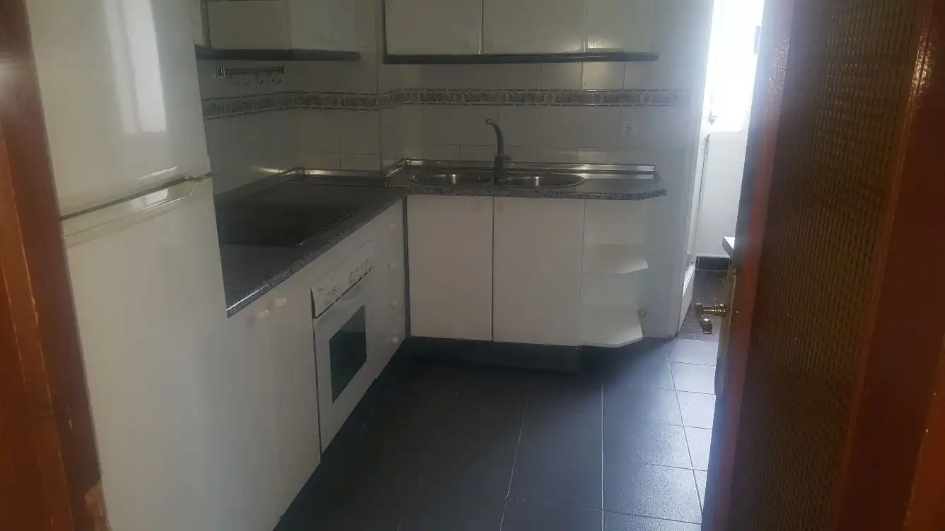 Küche von Wohnung zur Miete in Badajoz mit Klimaanlage, Heizung und Terrasse