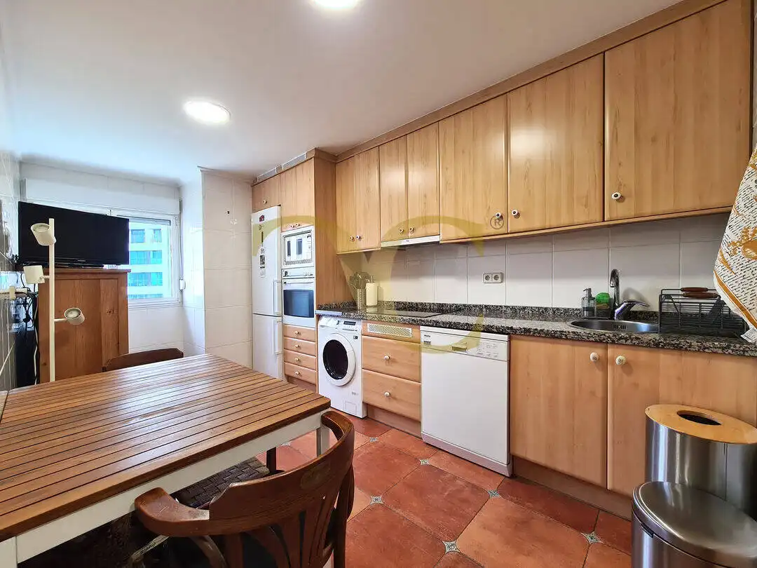Piso en venta en Calle de Mariano Pola, El Natahoyo