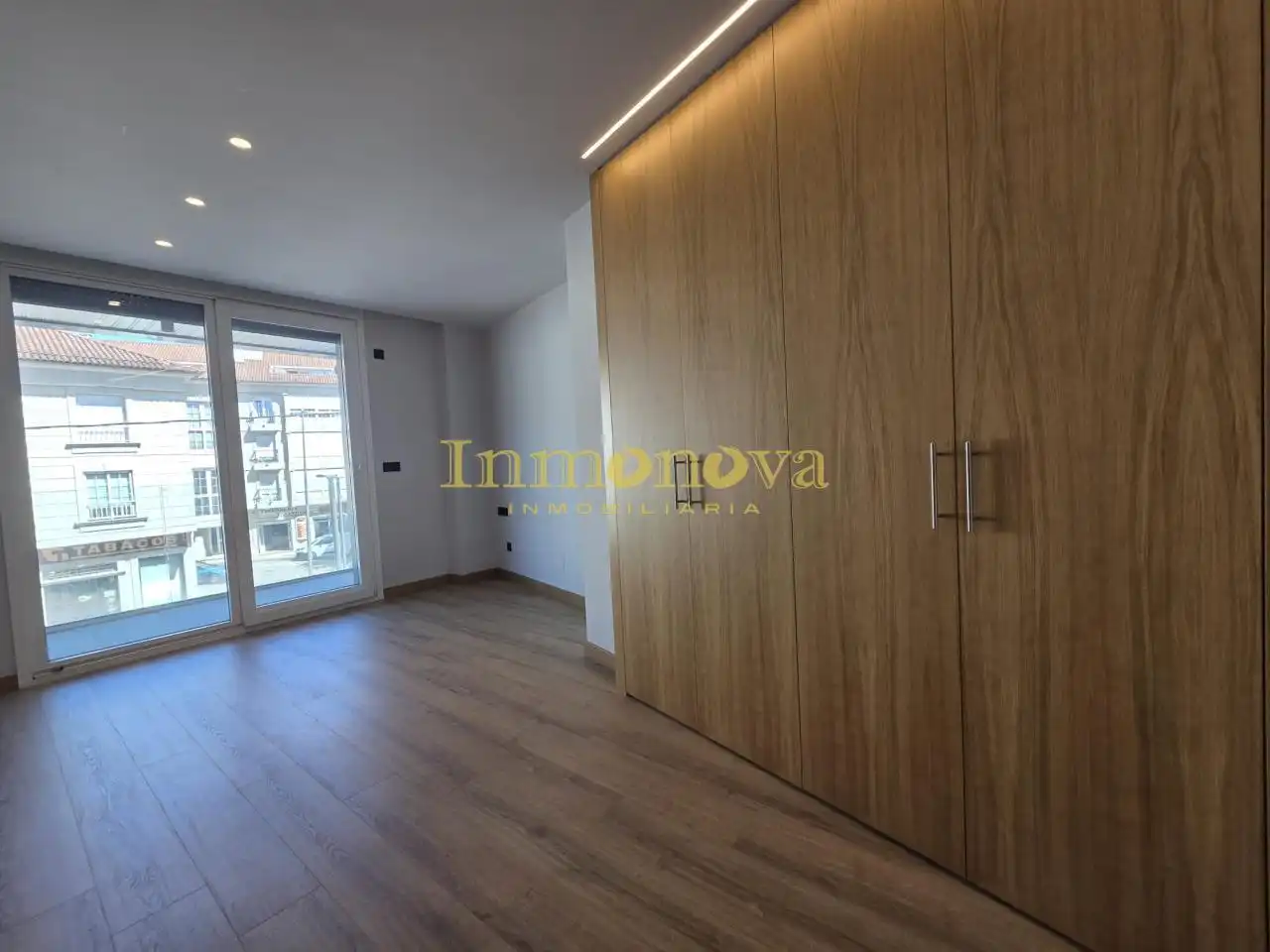 Bedroom of Flat for sale in Nigrán  with Heating, Terrace and Storage room