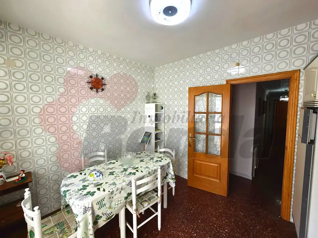Kitchen of Flat for sale in Lugo