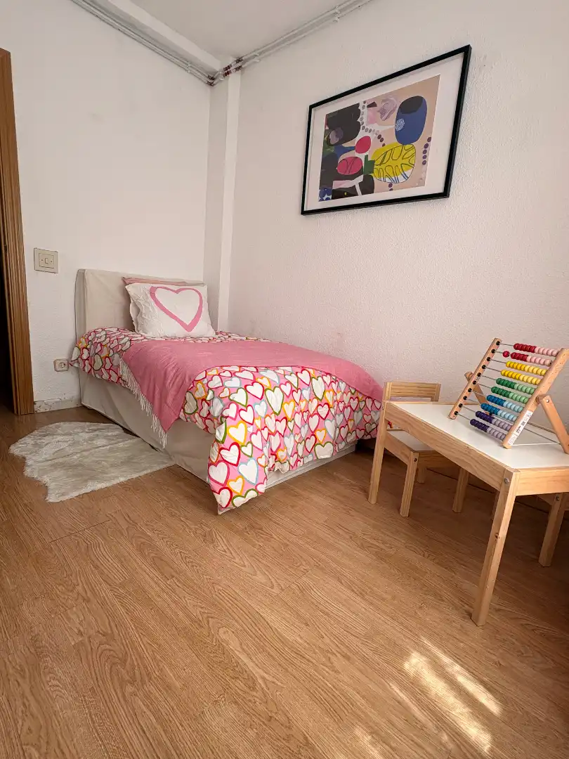 Habitación de Piso en venta en Móstoles con Aire acondicionado y Calefacción