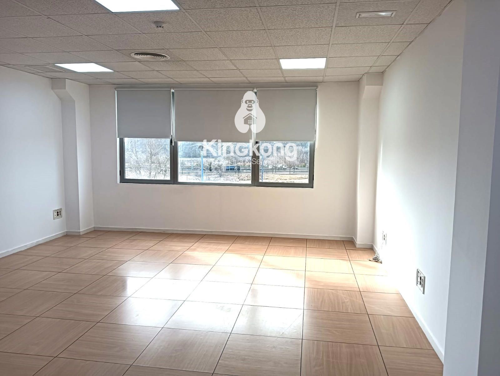 Oficina de lloguer en Rivas-Vaciamadrid amb Aire condicionat, Calefacció i Moblat