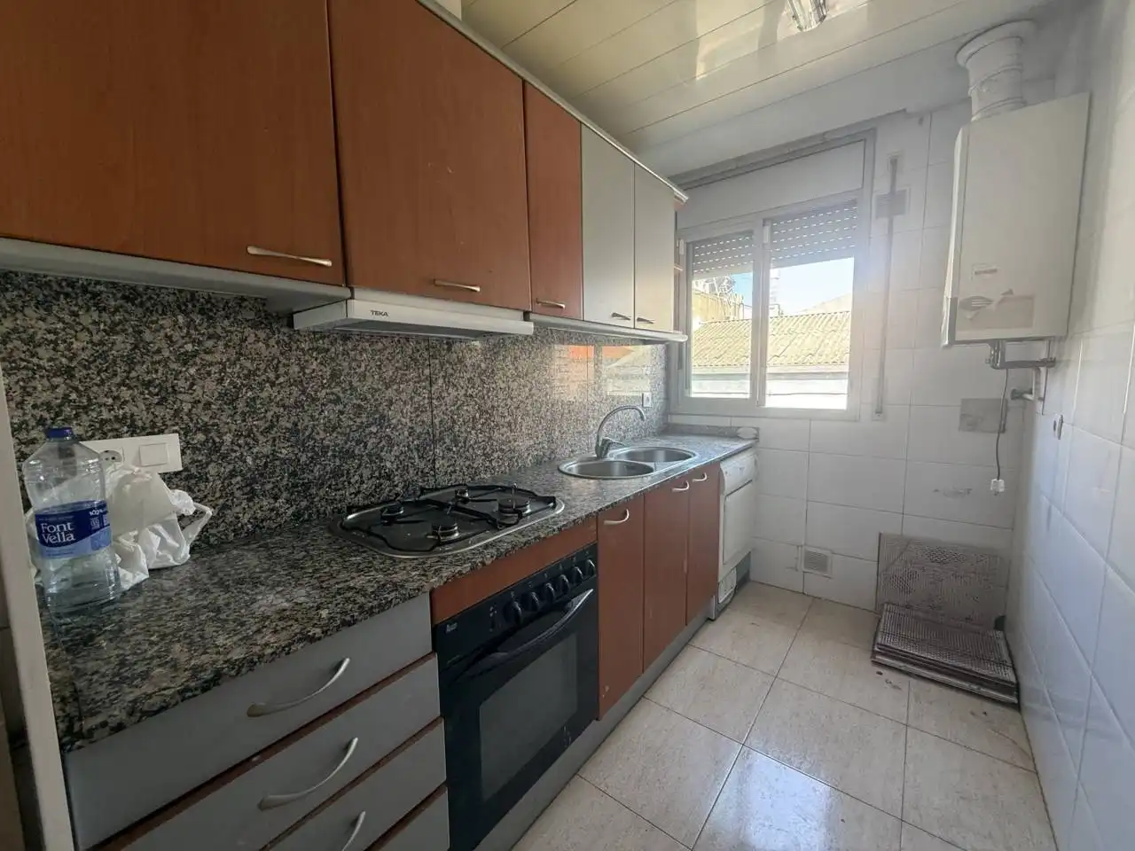 Cuina de Pis en venda en Sabadell amb Calefacció, Parquet i Alarma