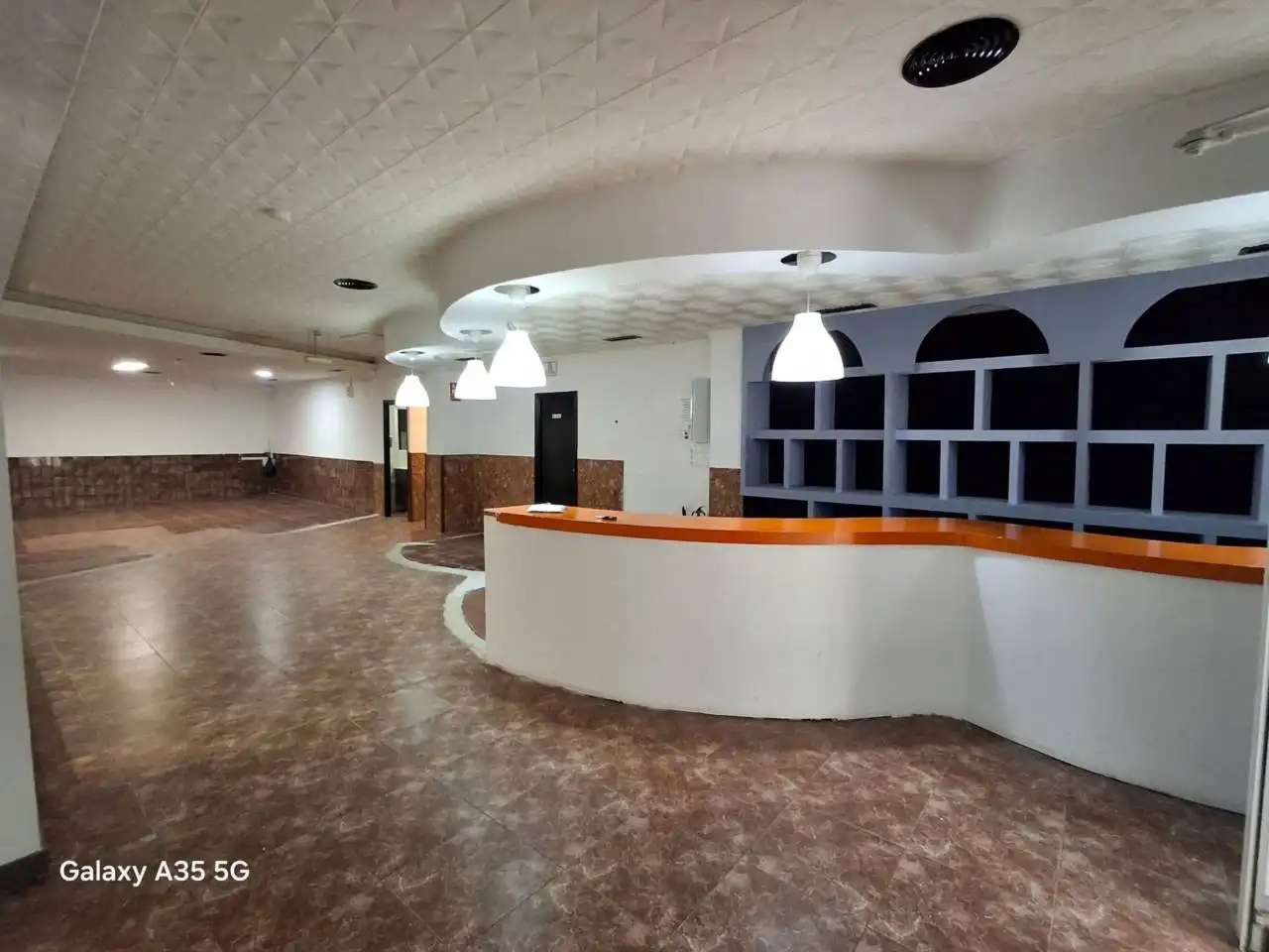 Local de alquiler en Silla con Aire acondicionado