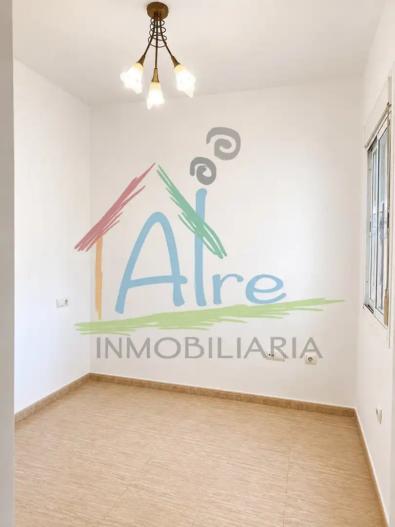 Flat for sale in Lepe  with Air Conditioner, Terrace and Storage room