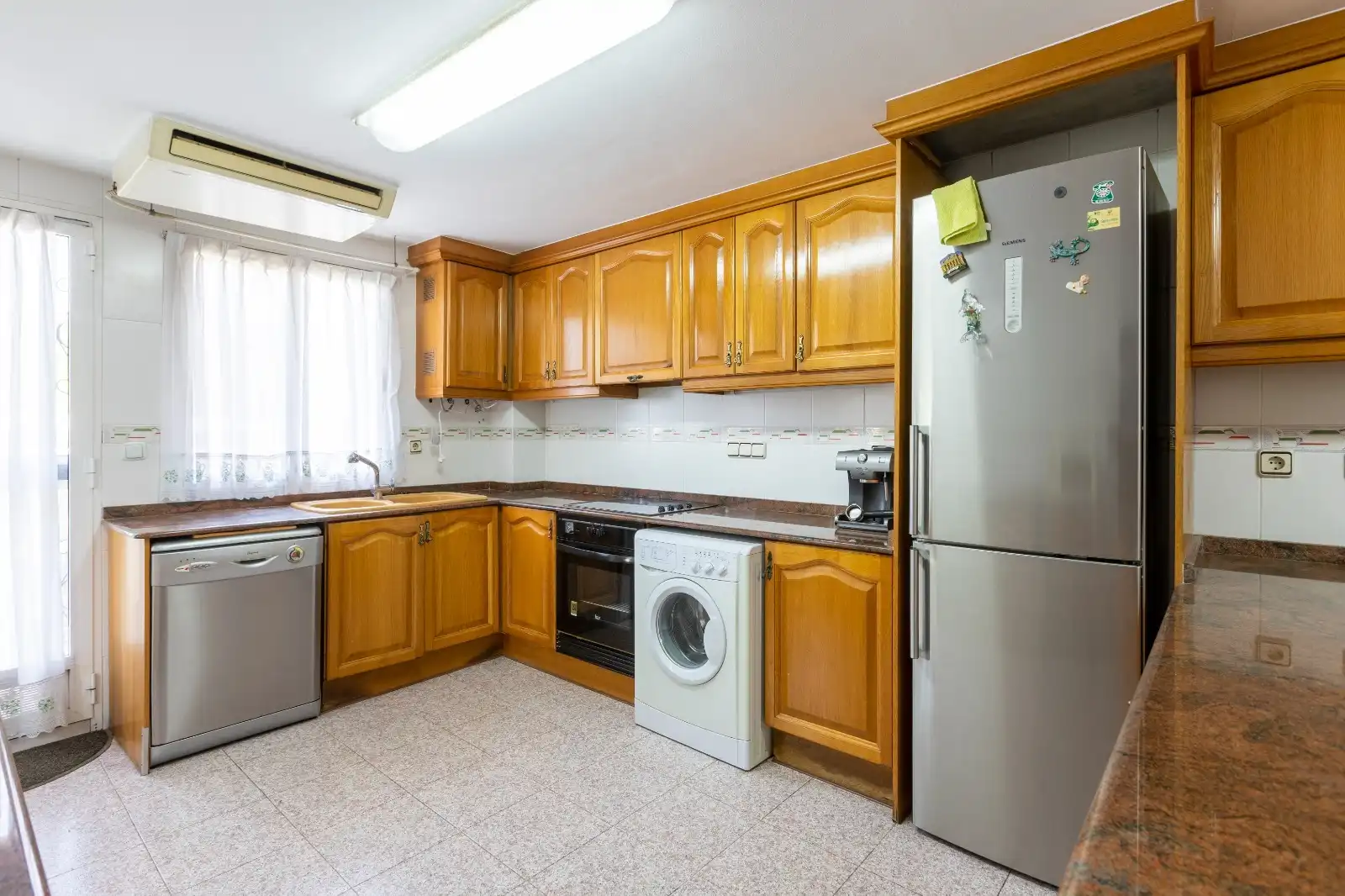 Casa con terrazza in vendita a Pobles de l'Oest, imagen 7