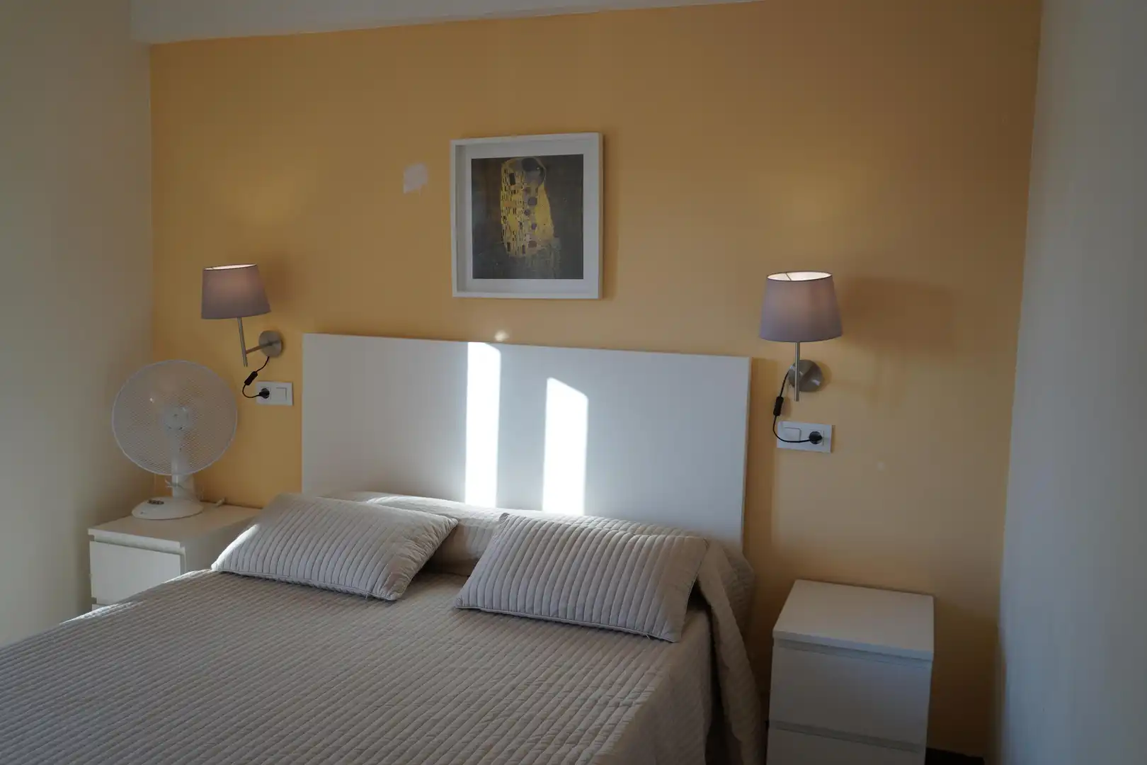 Habitación de Piso en venta en L'Estartit con Aire acondicionado y Balcón