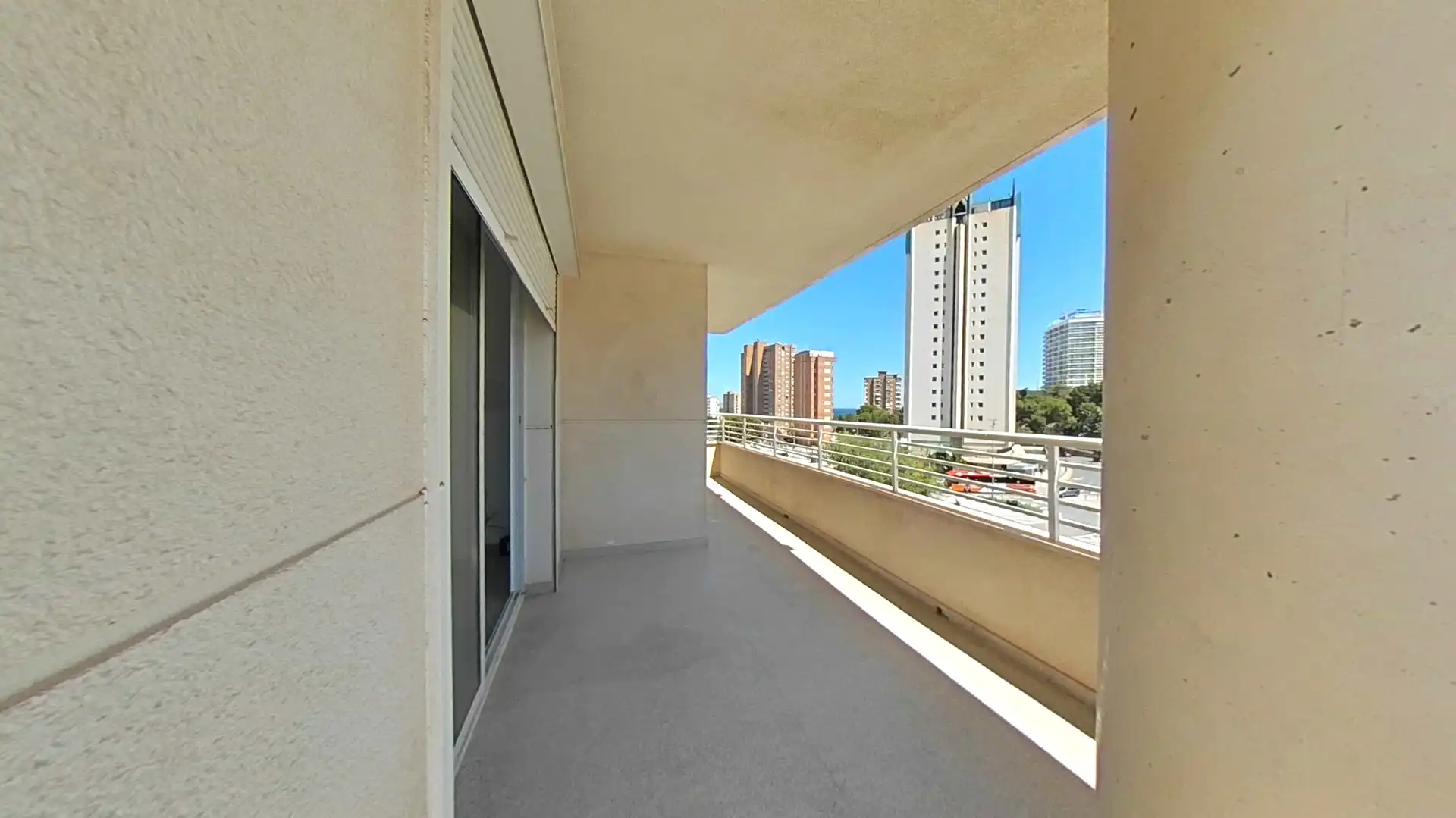 Terraza de Piso en venta en Benidorm con Terraza y Balcón