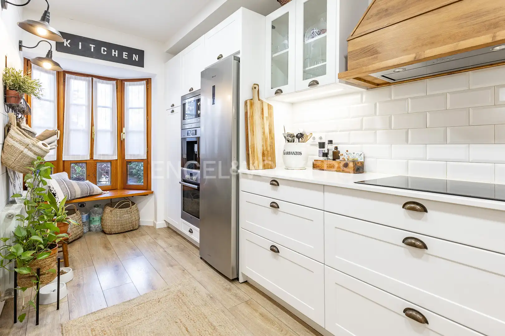 Cocina de Casa o chalet en venta en Badalona con Aire acondicionado, Calefacción y Jardín privado