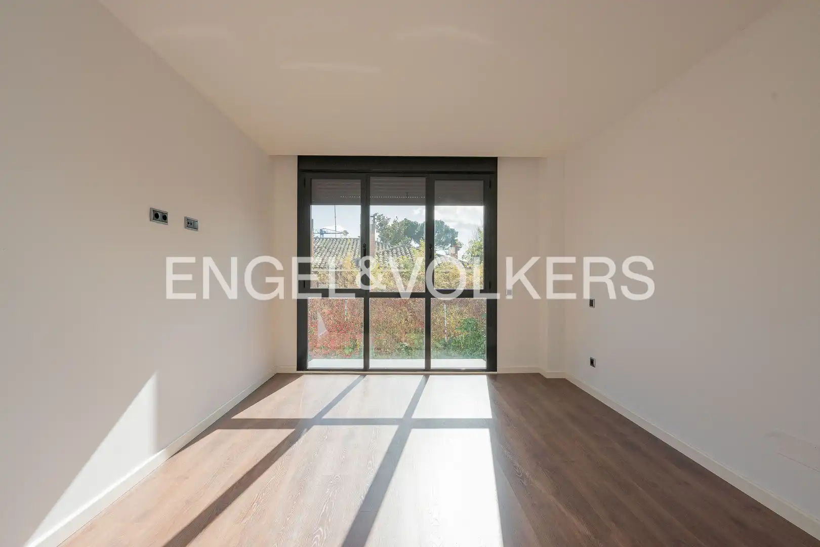 Habitación de Casa o chalet en venta en Madrid con Aire acondicionado, Calefacción y Jardín privado