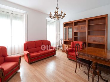 Piso con ascensor en venta en Centro