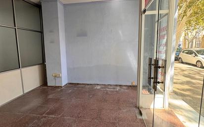 Premises for sale in  Valencia Capital  with Air Conditioner