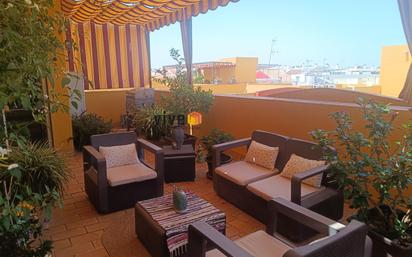 Terrace of House or chalet for sale in Dos Hermanas  with Air Conditioner and Balcony