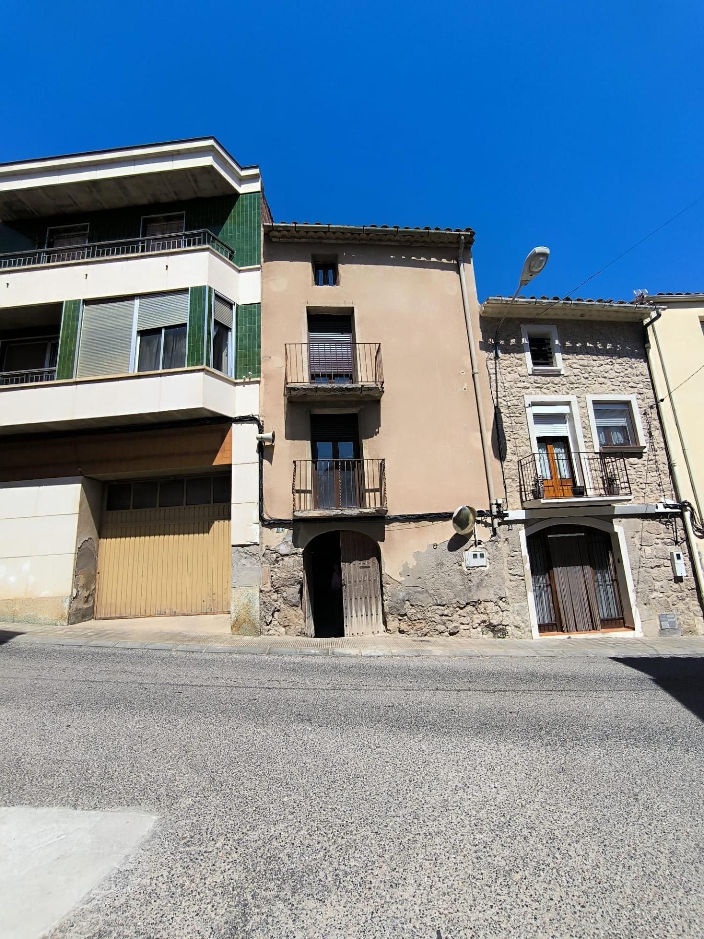 Exterior view of Single-family semi-detached for sale in Castelldans  with Private garden, Terrace and Balcony