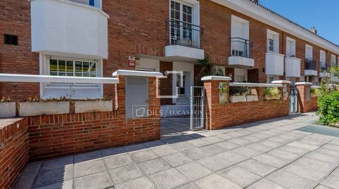 Elegante casa contemporánea en excelentes condiciones y recién reformada en venta en Esplugues, Barcelona, en La Mallola