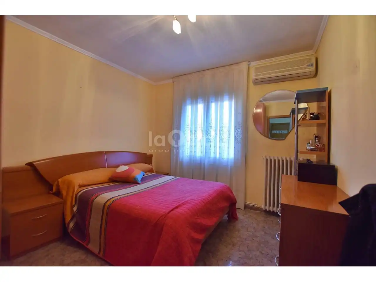 Habitación de Casa adosada en venta en Nord 