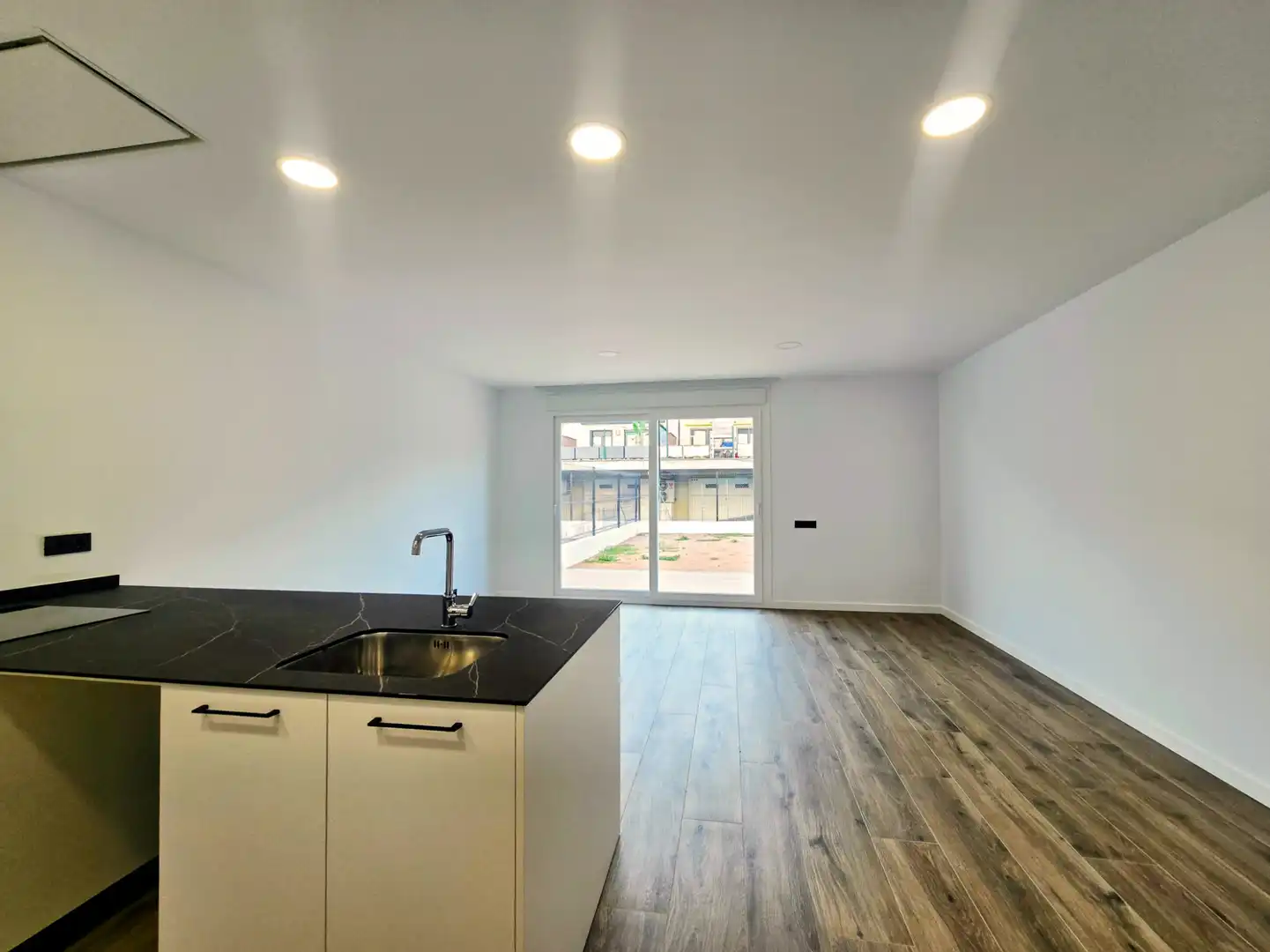Kitchen of Detached homes for sale in Manlleu  with Heating and Private garden
