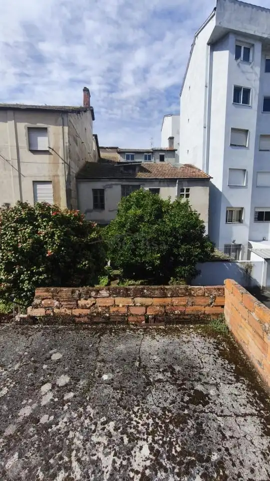 Houses for sale in Ourense Capital   with Private garden
