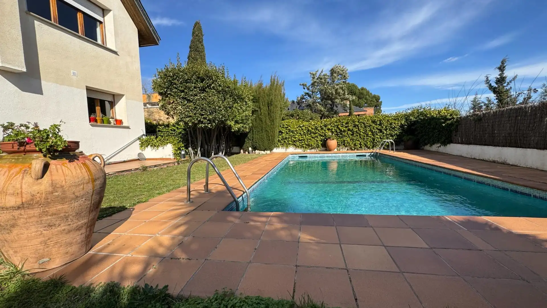 Swimming pool of Houses for sale in Sant Cugat del Vallès  with Heating, Private garden and Parquet flooring